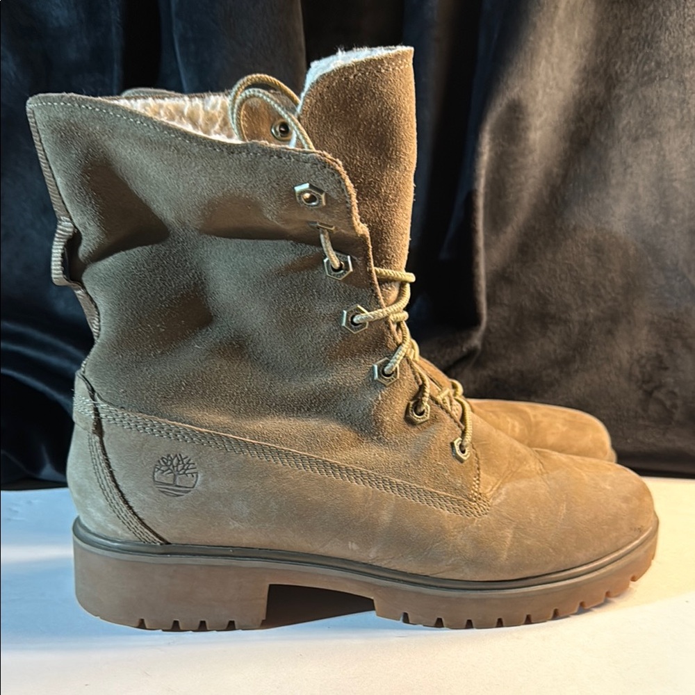 Timberland Tan Combat Boots with Rugged Sole